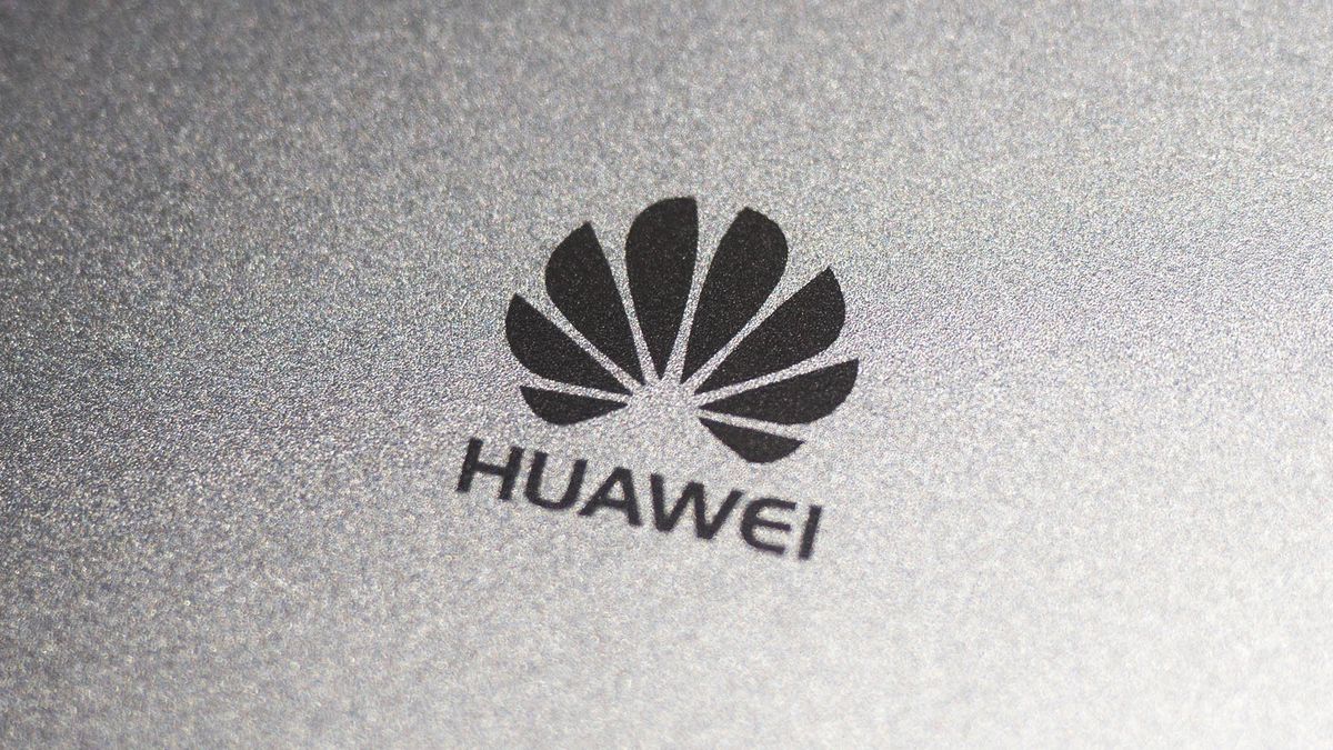 A VR headset won’t bring Huawei back from the dead