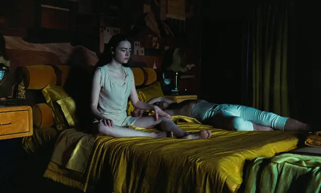 Zavallı Şeyler'de Emma Stone ve Mark Ruffalo