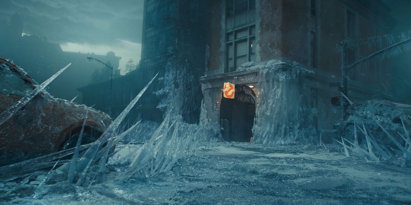 Ghostbusters Frozen Empire'da Garraka tarafından dondurulan itfaiye binası