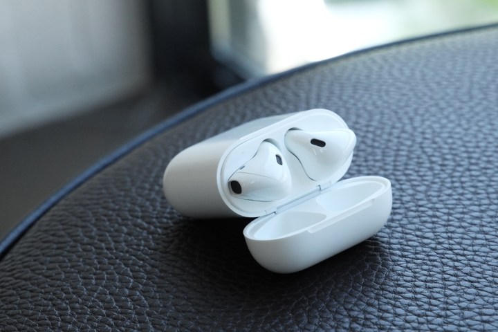 airpods anlaşması walmart black friday kasım 2021 air pods 2 şarj kutusu vs galaxy buds