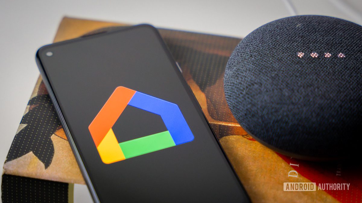 Google Home, Fitbit istatistiklerinizi okumak için yeni rutin seçeneği ekler