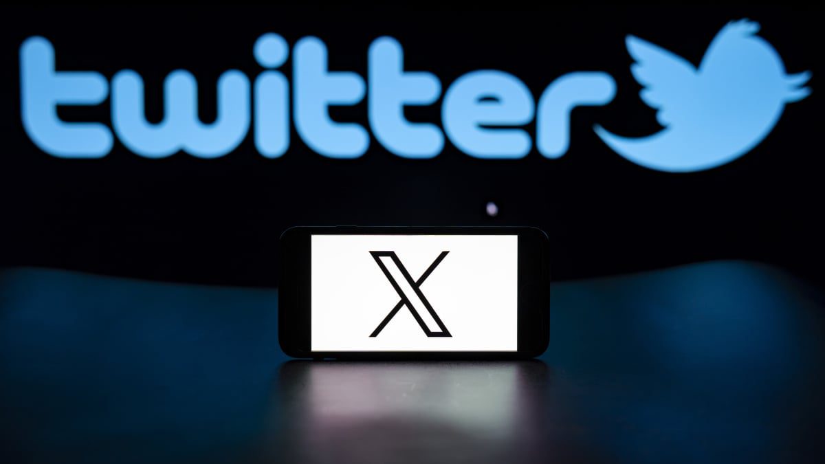 X, kullanıcıların gönderilerindeki ‘Twitter’ı otomatik olarak ‘X’ olarak değiştirerek yasal URL’leri bozdu