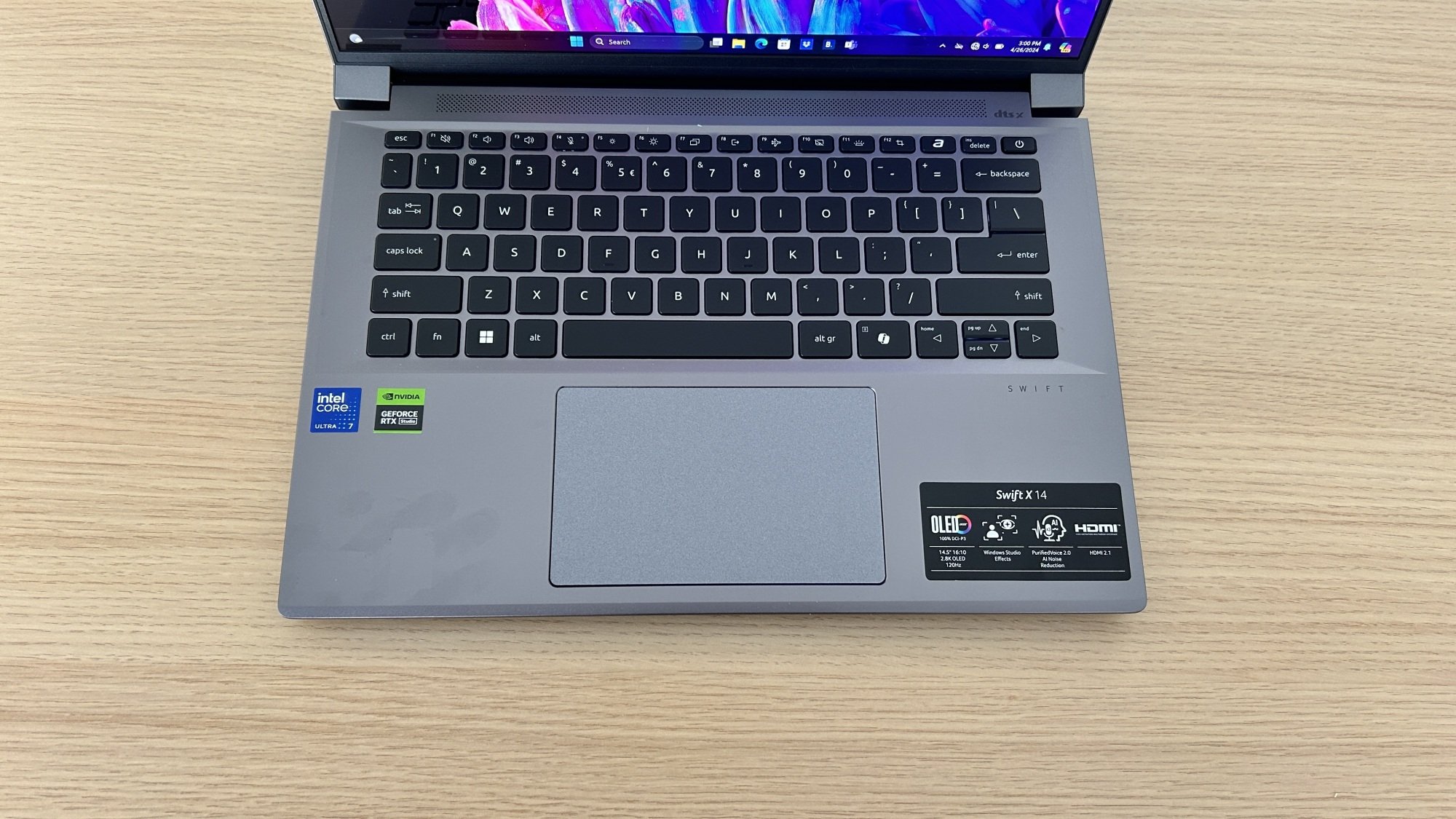 Acer Swift X 14 klavye