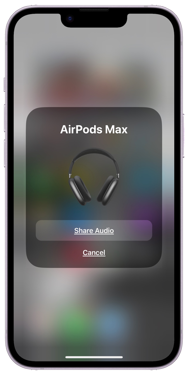 Paylaşılan ses için iki çift AirPod'u telefonunuza nasıl bağlayacağınızı gösteren iPhone ekran görüntüleri.