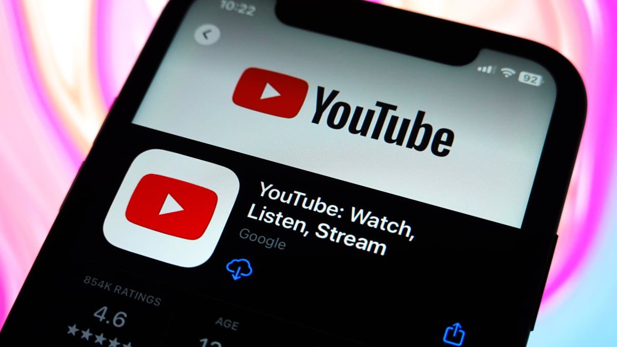 YouTube, AI canlı sohbet özetlerini ve kanal QR kodlarını test ediyor